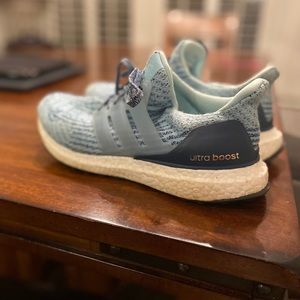Adidas Uktra Boost